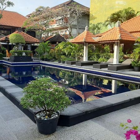 Dewa Bharata Bungalows Legian Esterno foto