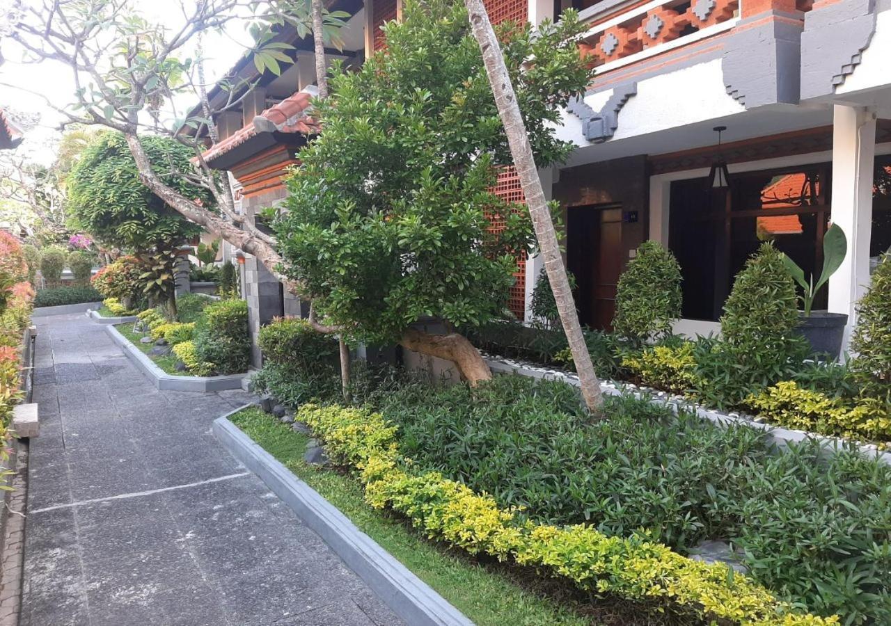 Dewa Bharata Bungalows Legian Esterno foto