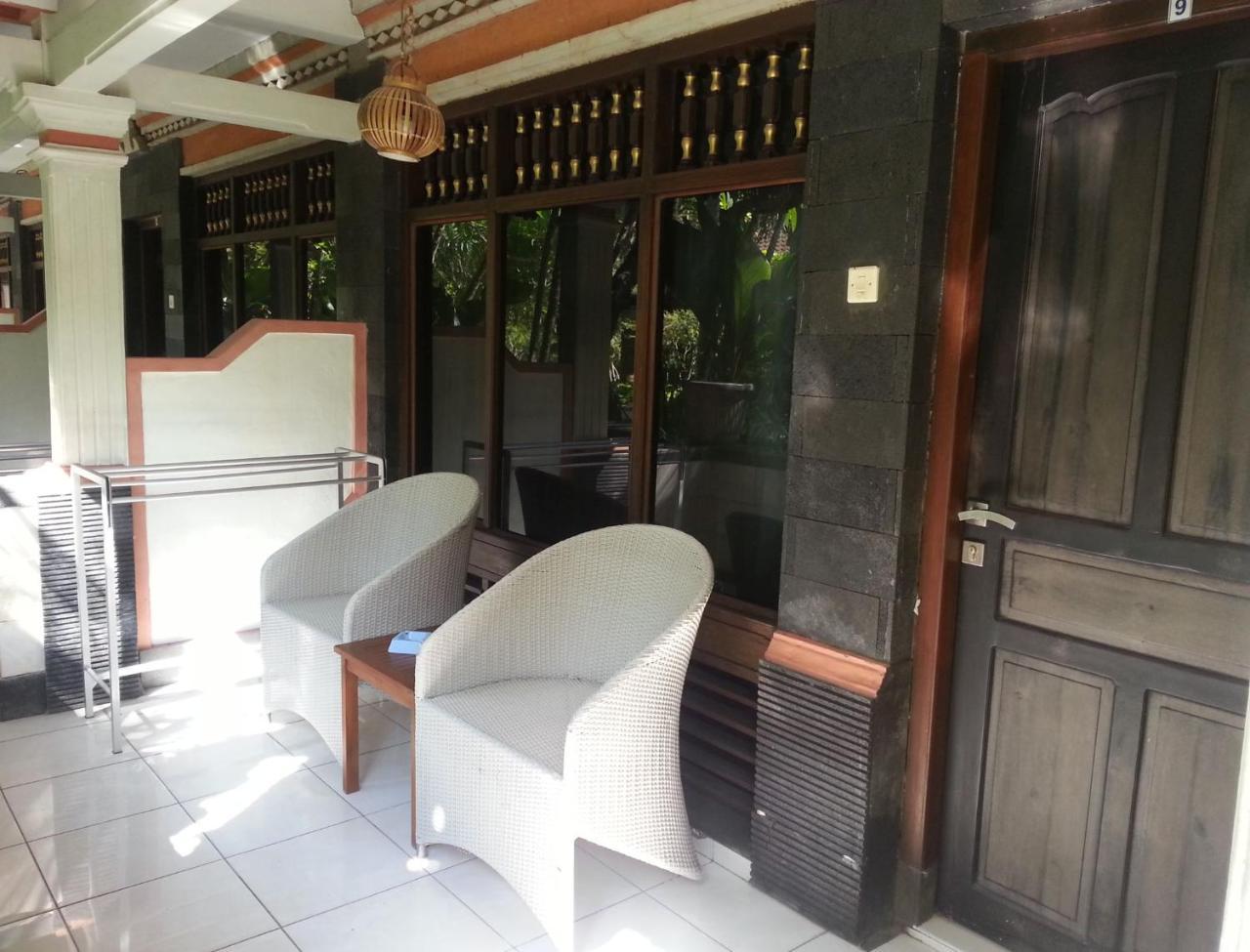 Dewa Bharata Bungalows Legian Camera foto